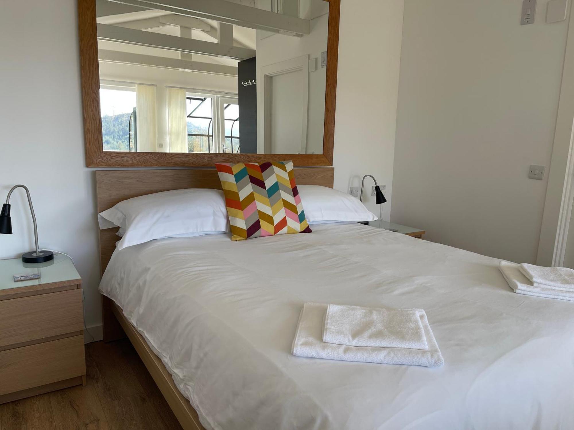 Spacious Lodge With King Sized Bed Inveraray Kültér fotó