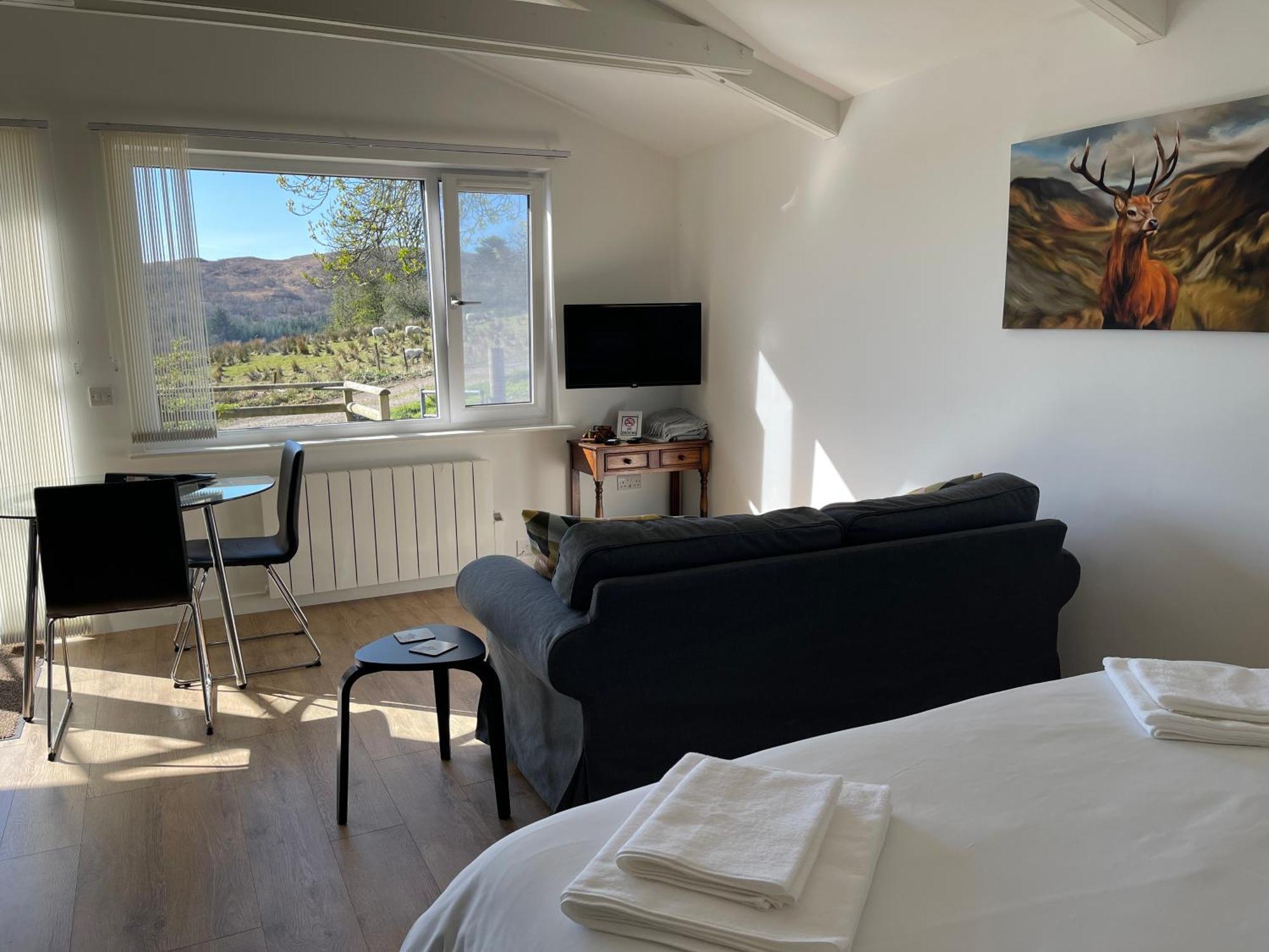 Spacious Lodge With King Sized Bed Inveraray Kültér fotó